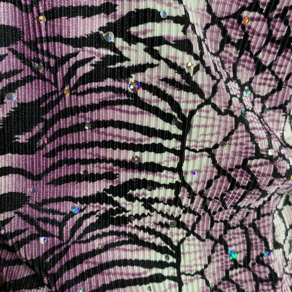 Dress barn beautiful top - Picture 3 of 8